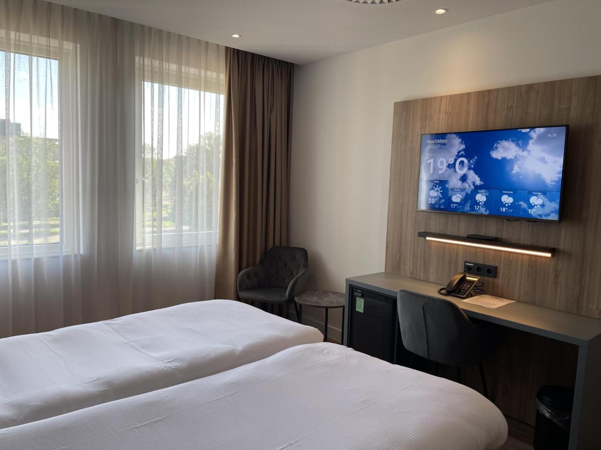 Ozo Hotels Antares Airport Hoofddorp Esterno foto
