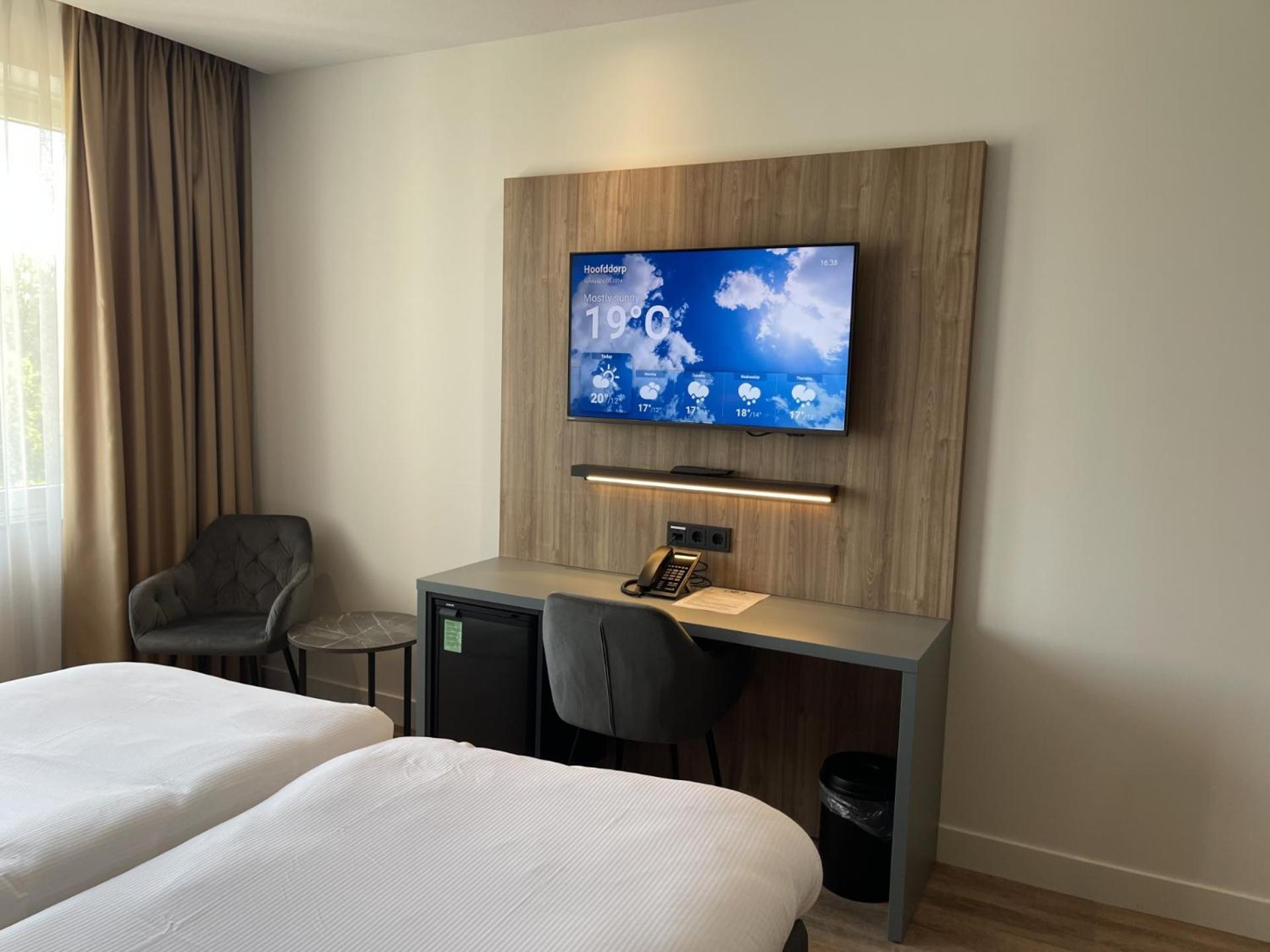 Ozo Hotels Antares Airport Hoofddorp Esterno foto