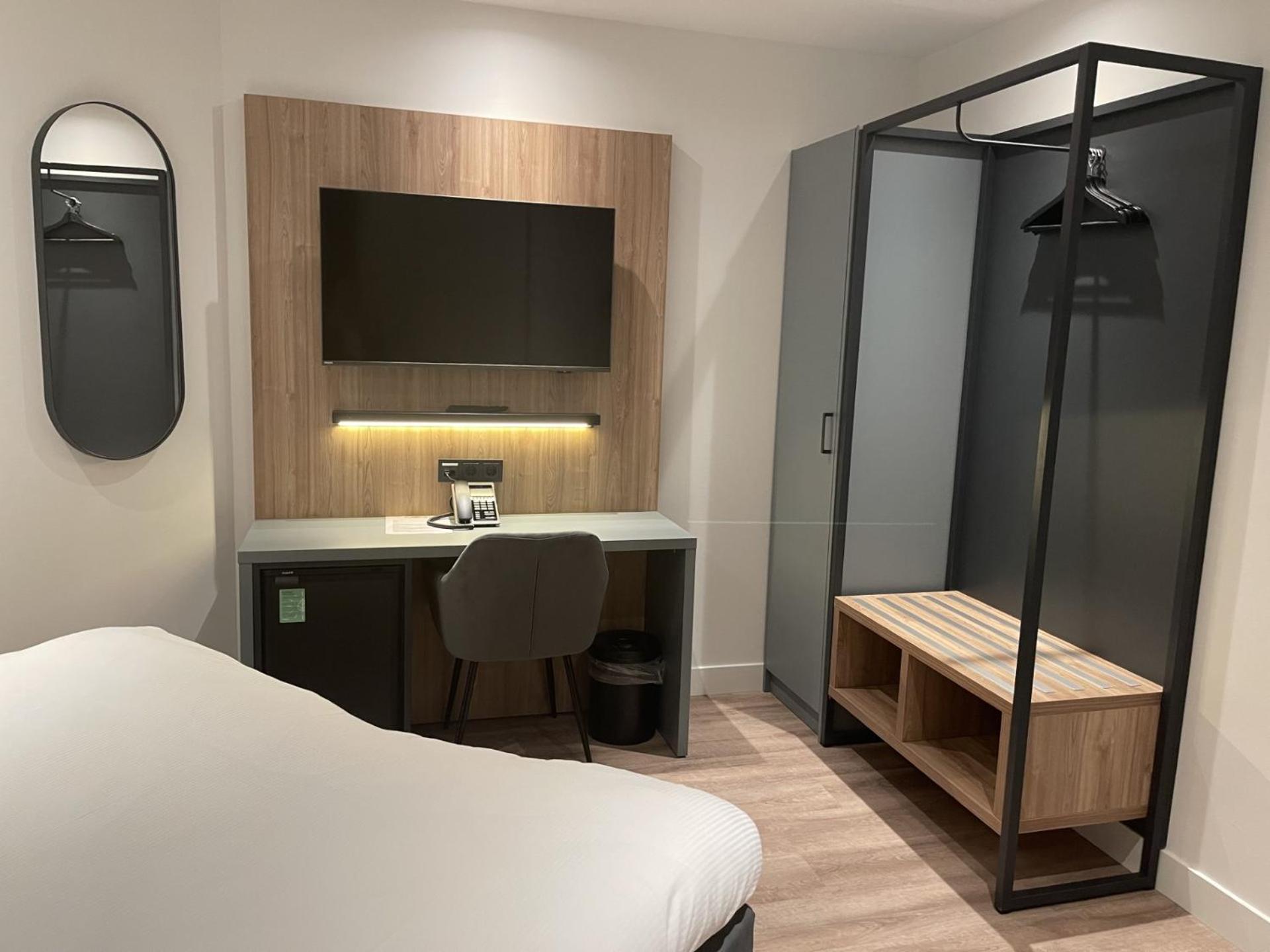 Ozo Hotels Antares Airport Hoofddorp Esterno foto