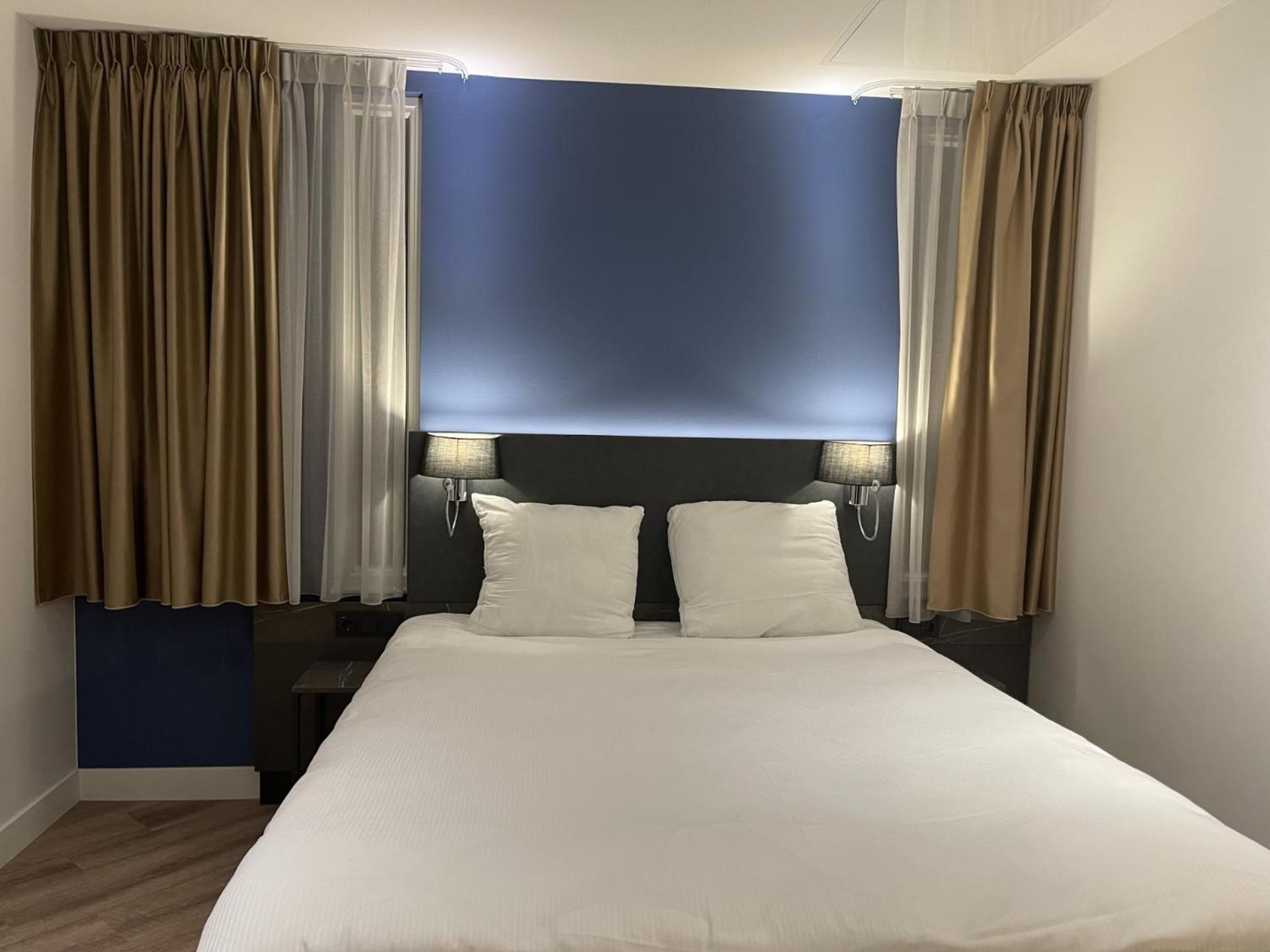 Ozo Hotels Antares Airport Hoofddorp Esterno foto
